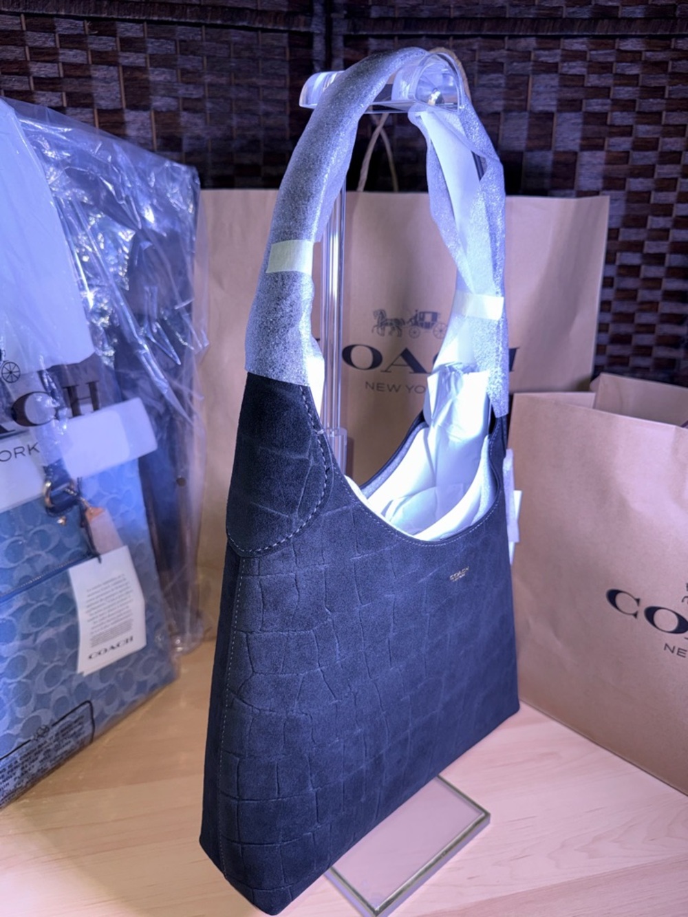 Coach Brooklyn Shoulder bag 28 in Croc embossed & Dust bag - Picture 9 of 10